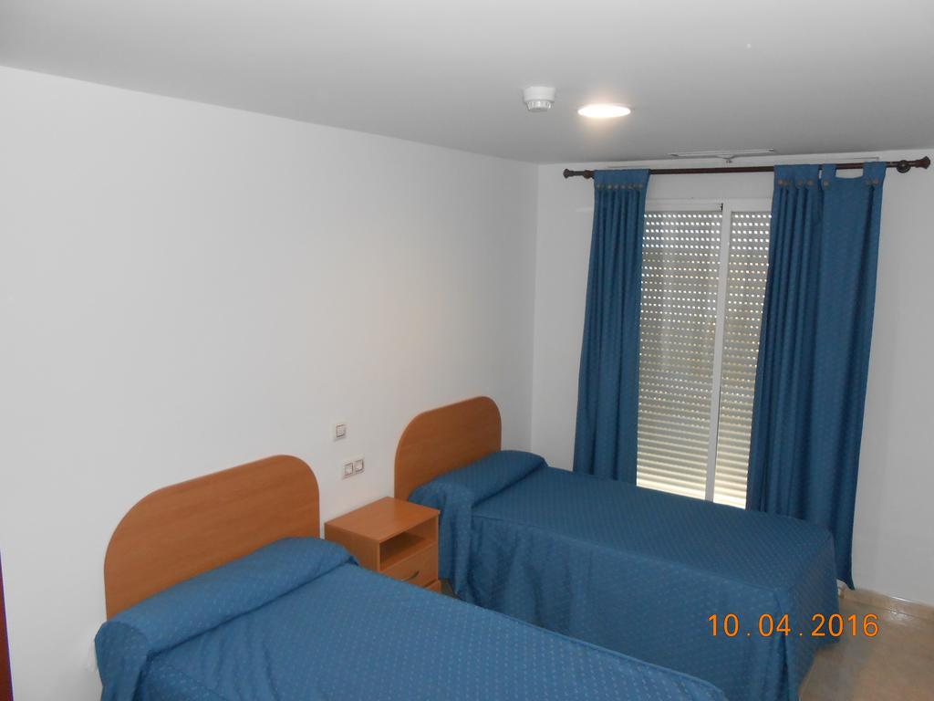 Apartahotel Los Hermanos Ocana  Bagian luar foto