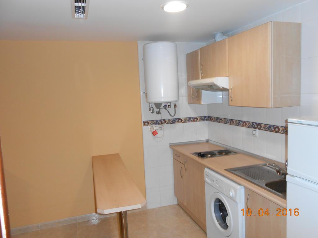 Apartahotel Los Hermanos Ocana  Bagian luar foto