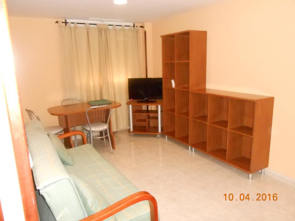 Apartahotel Los Hermanos Ocana  Bagian luar foto